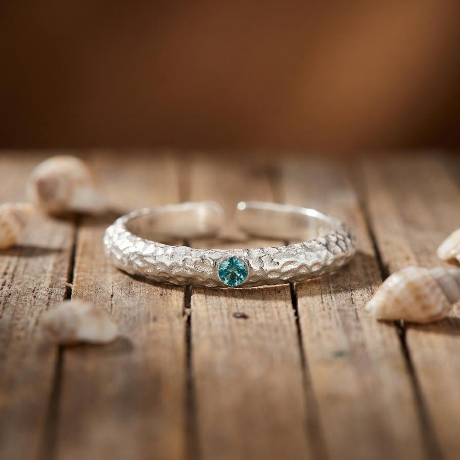 Silver Hammered Aquamarine Ring