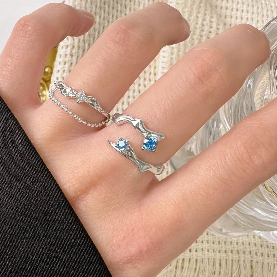 Silver Wave Crest Ring
