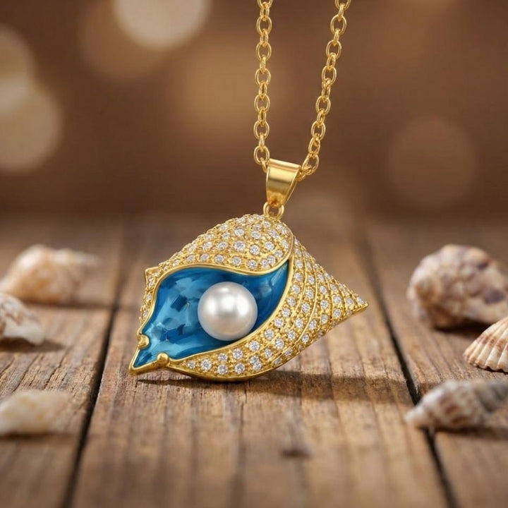 Gilded Tide Shell Pearl Necklace