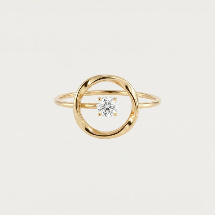Gold Circle Star Ring