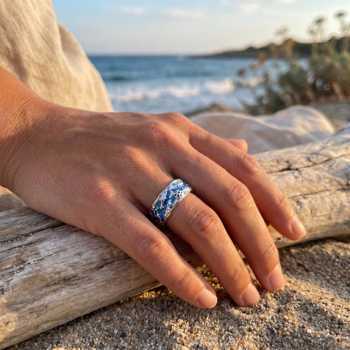 Iridescent Tide Ring