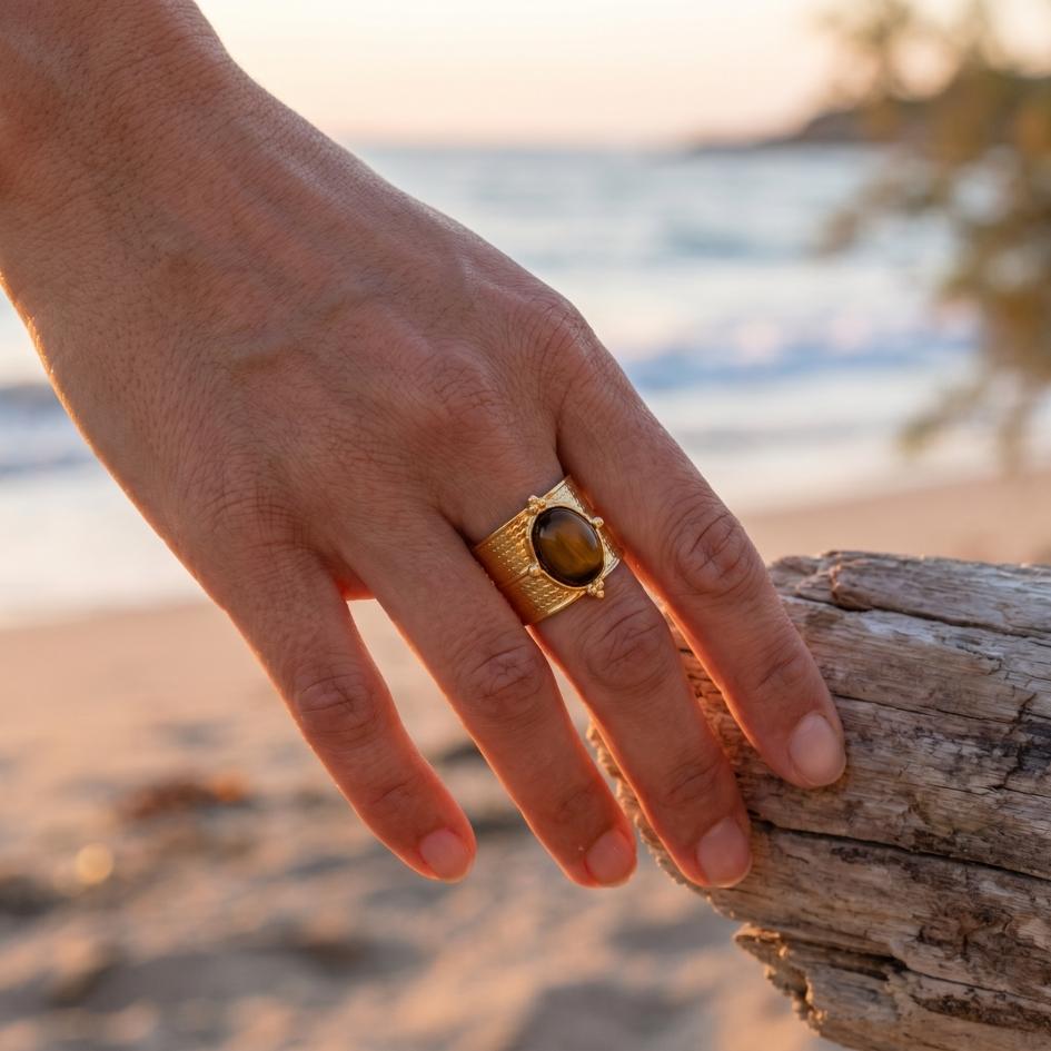 Golden Wave Textured Ring