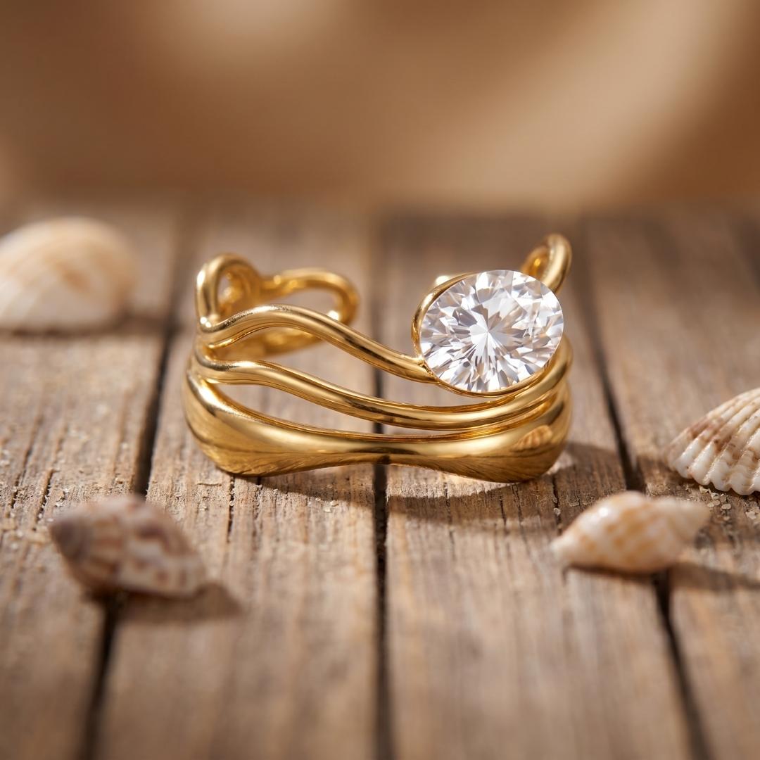 Gilded Wave Zircon Ring