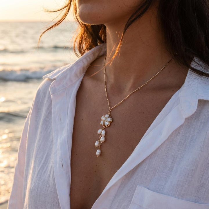 Salt Trail Pearl Bloom Necklace