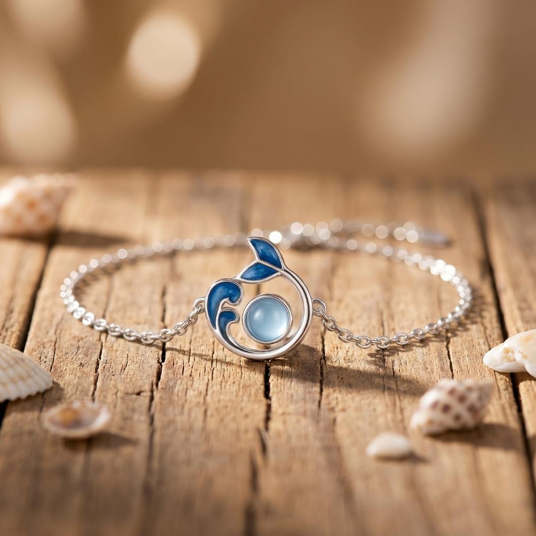 Silver Tide Wave Moon Necklace