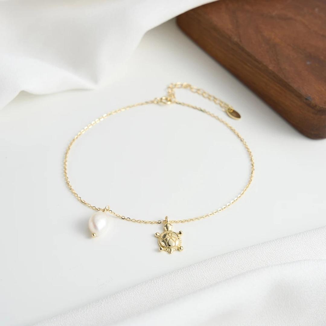 Pearl & Sea Turtle Anklet