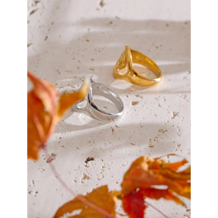 Gold PVD Conch Shell Ring