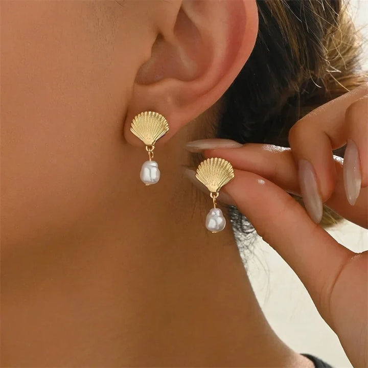 Ocean Asymmetric Starfish Shell Ring