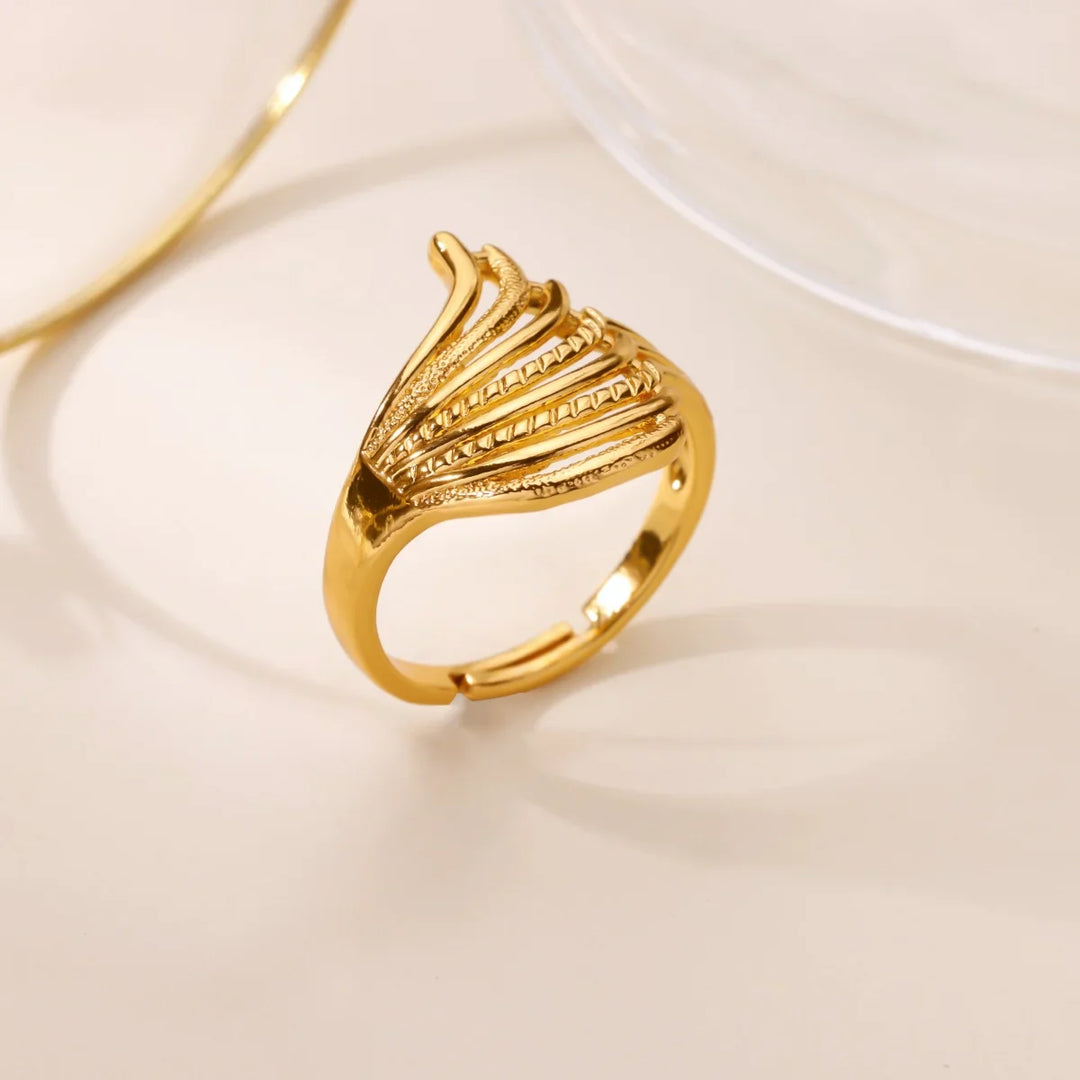 Gold Starfish & Shell Open Ring