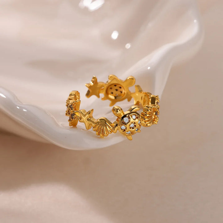 Gold Starfish & Shell Open Ring