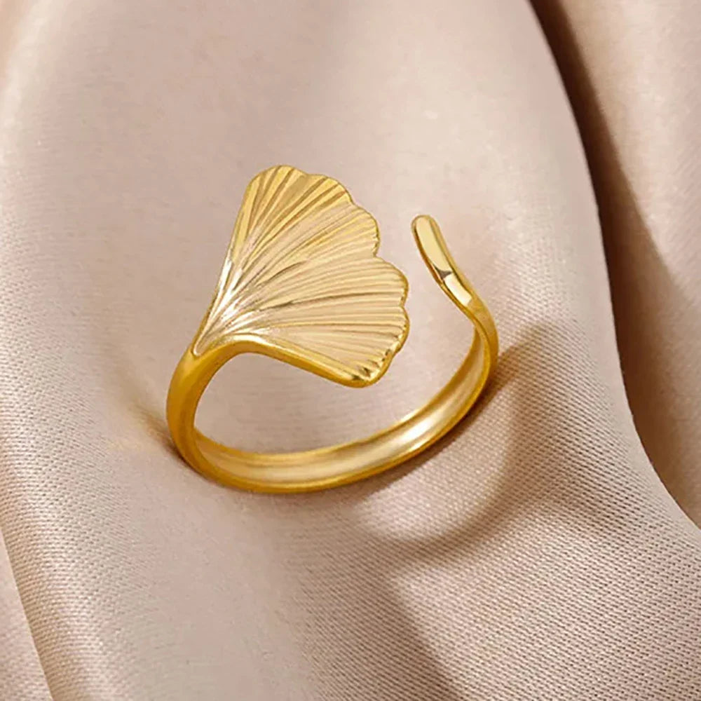 Gold Starfish & Shell Open Ring