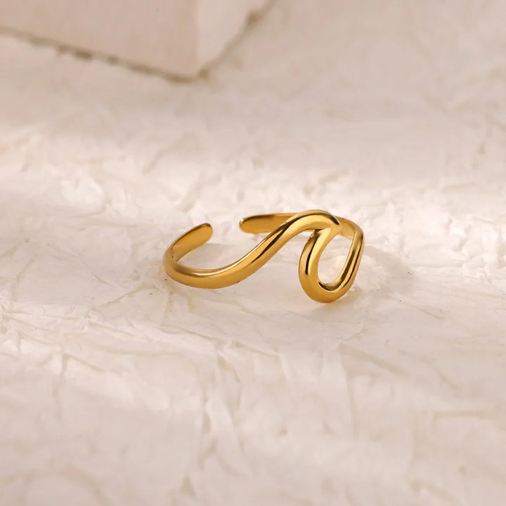 Gold Starfish & Shell Open Ring