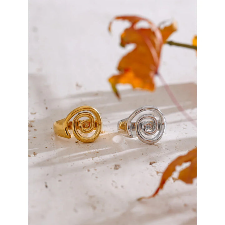 Gold PVD Conch Shell Ring