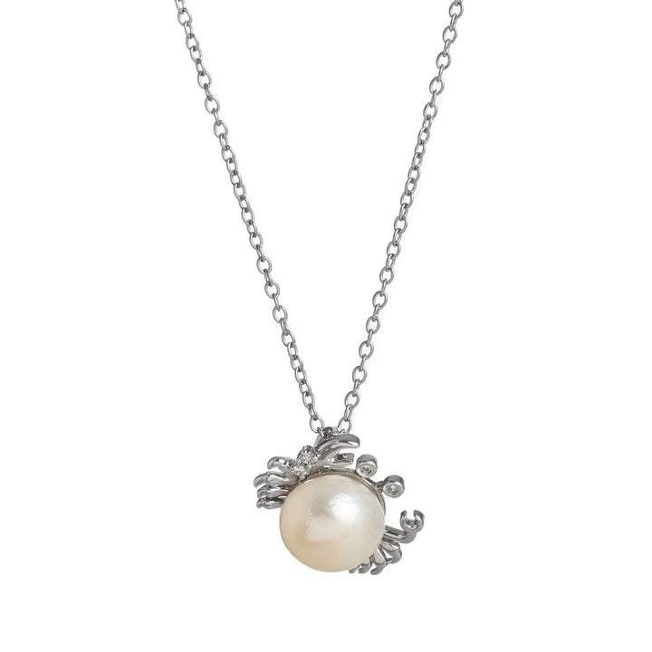 Golden Kissing Clownfish Pearl Necklace