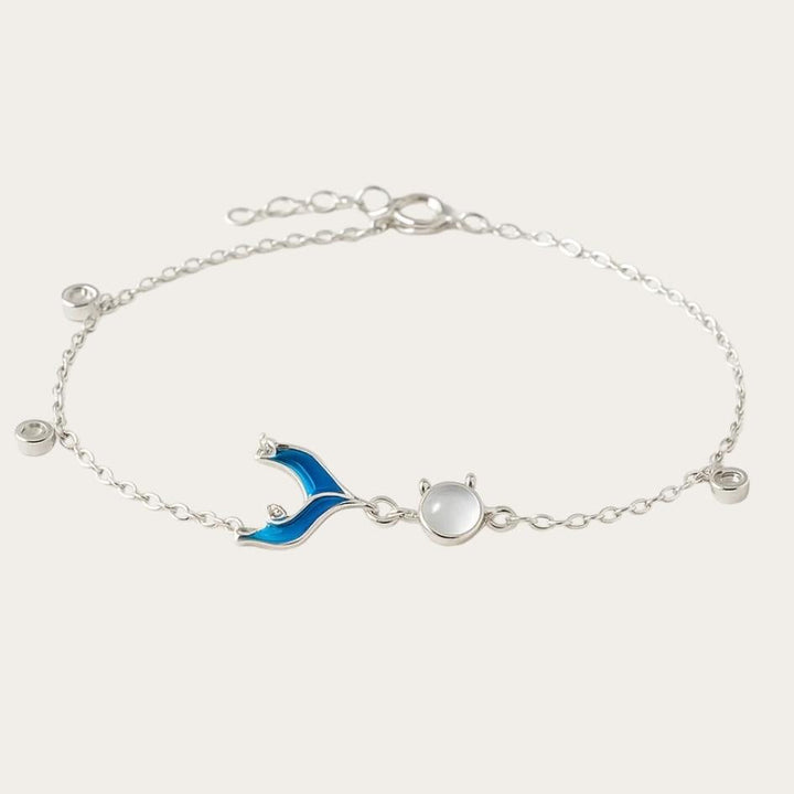Silver Mermaid Tail Moonstone Necklace